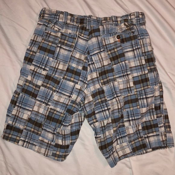 American eagle- longer length men’s ,Shorts - Picture 2 of 4